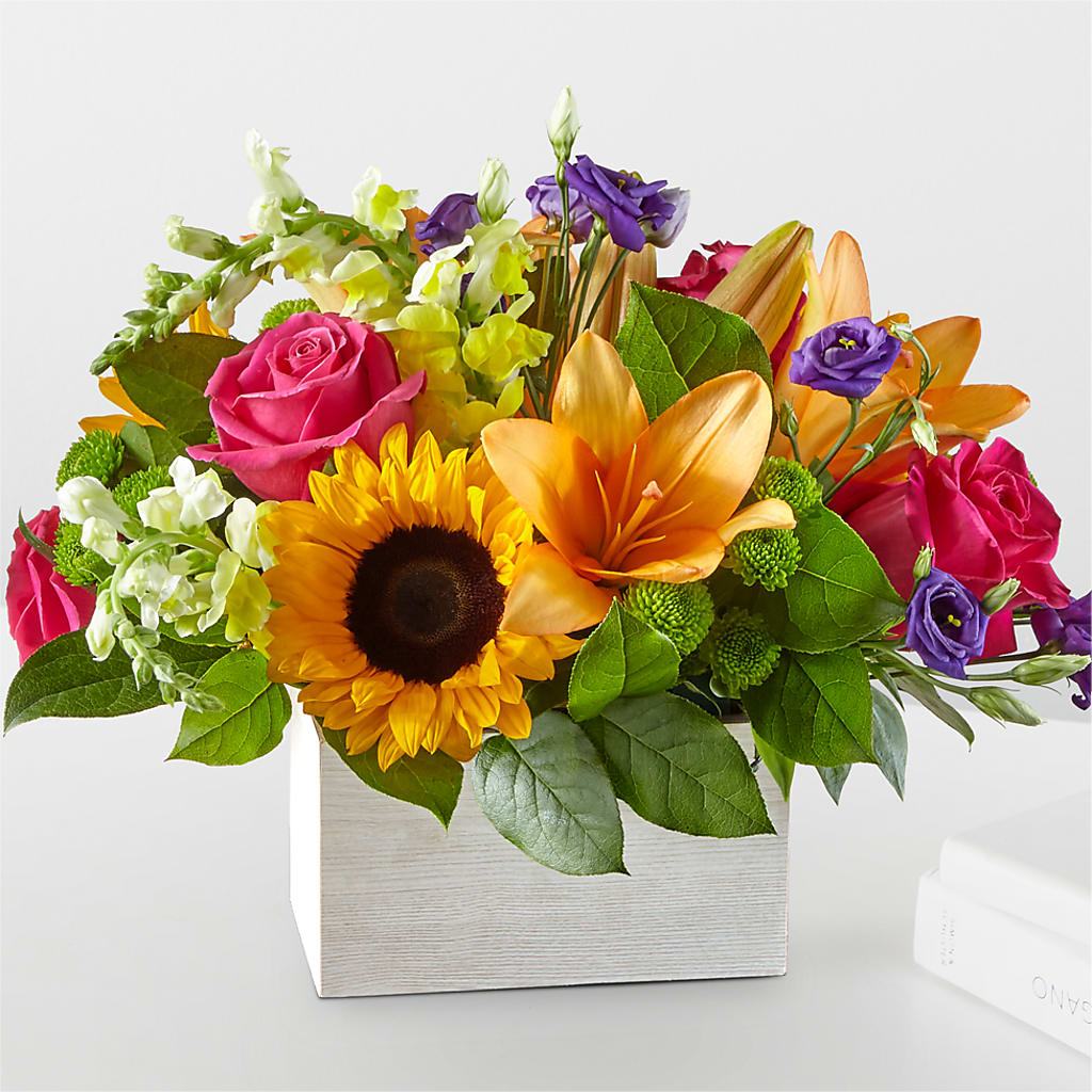Best Day Box Bouquet – Luxe Arrangements, Agawam MA