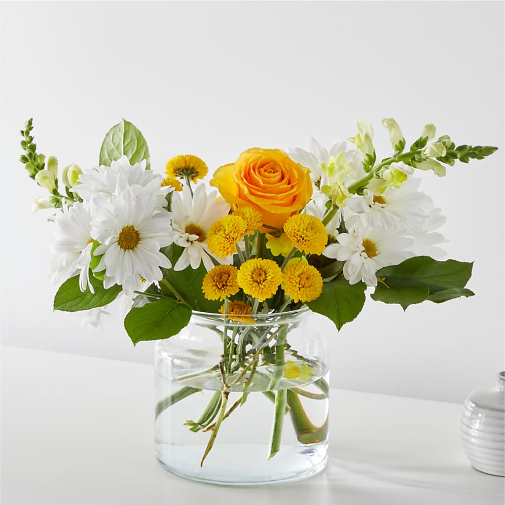 Sun Salutation Bouquet – Luxe Arrangements, Agawam MA