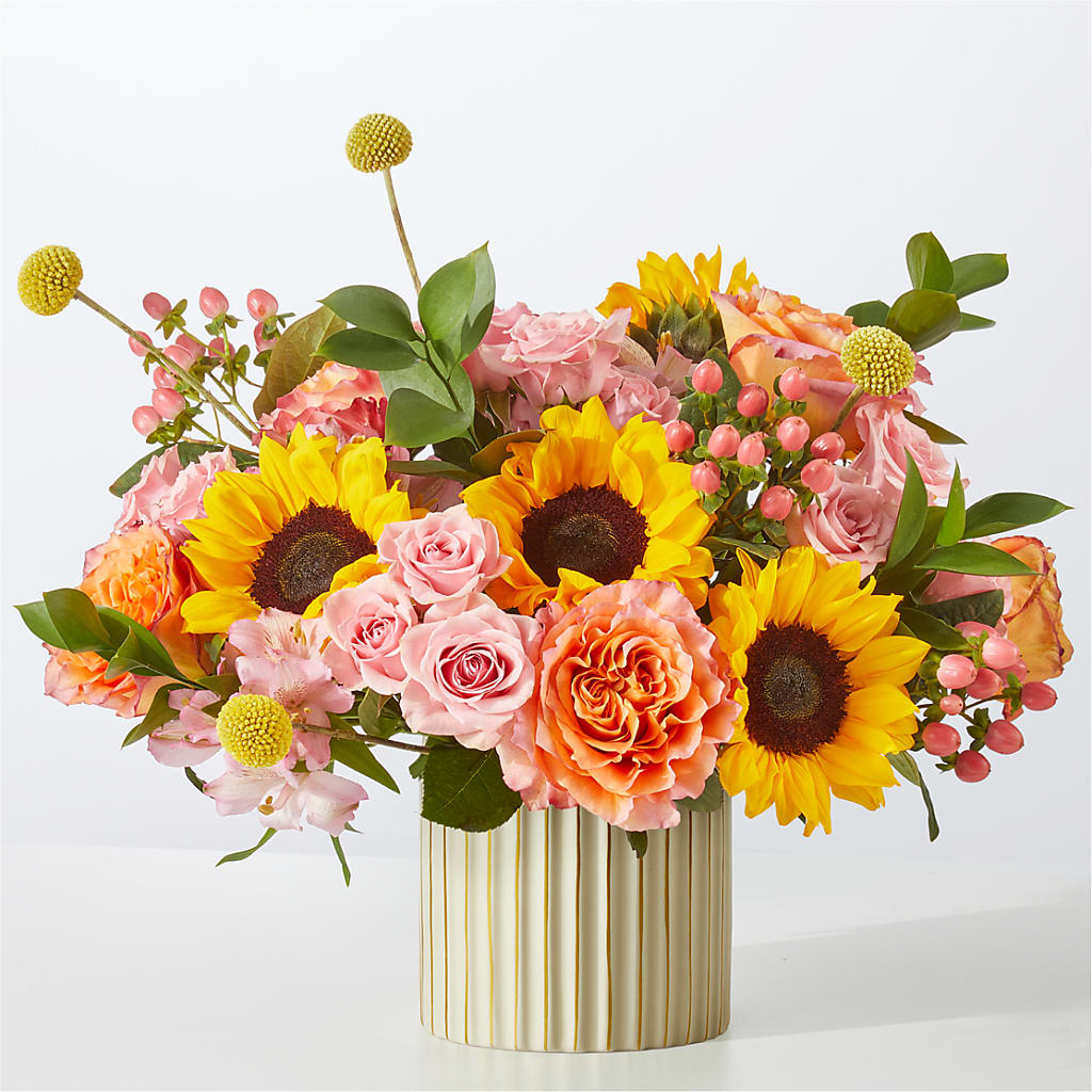 Sun's Out Bouquet – Luxe Arrangements, Agawam MA