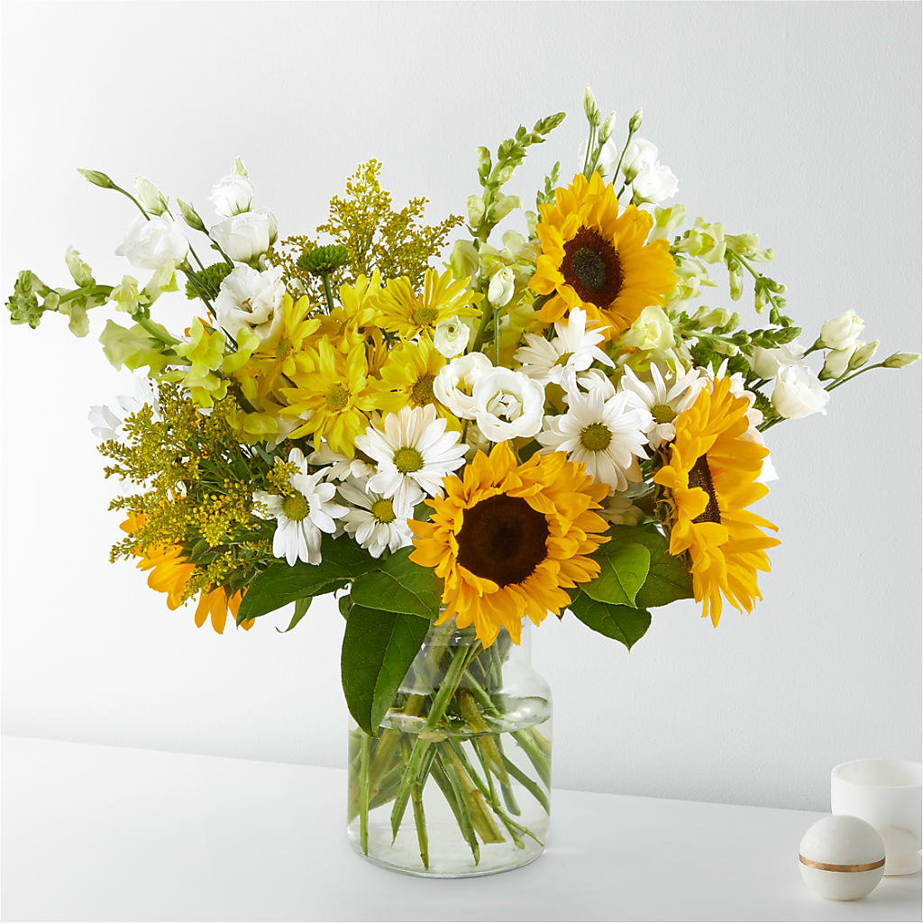 Hello Sunshine Bouquet – Luxe Arrangements, Agawam MA