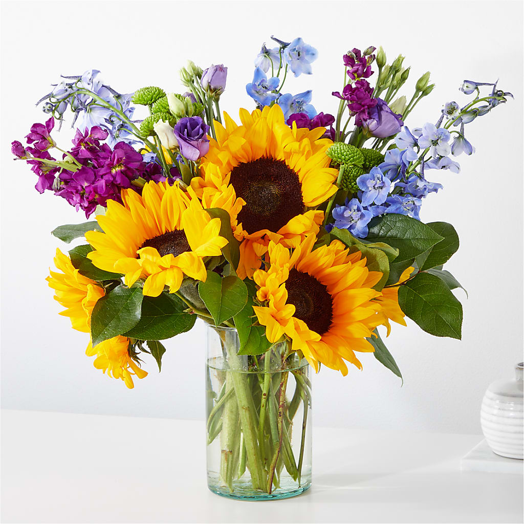 Catching Rays Bouquet – Luxe Arrangements, Agawam MA