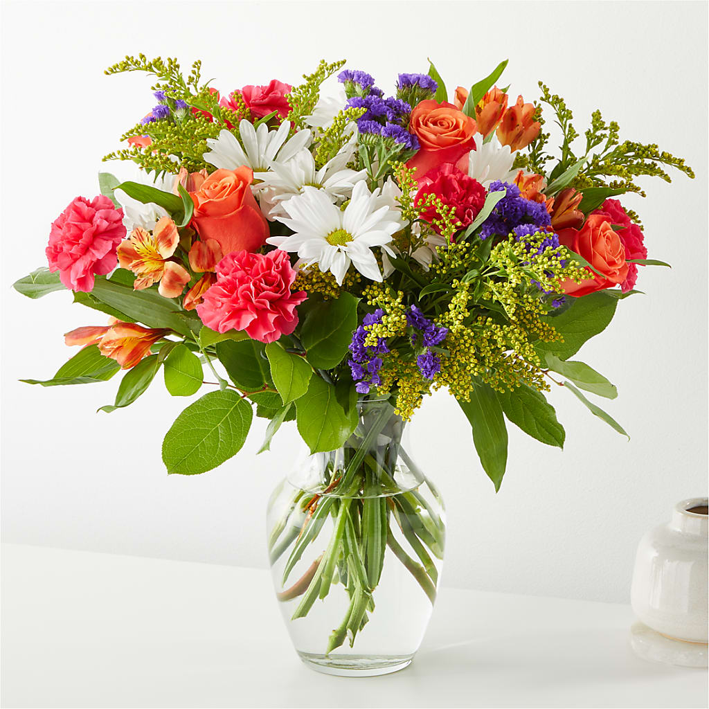 Oopsie Daisy Bouquet – Luxe Arrangements, Agawam MA