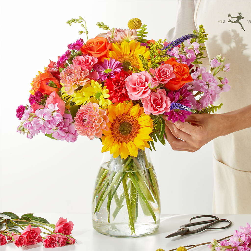 Cue the Confetti - A Florist Original – Luxe Arrangements, Agawam MA