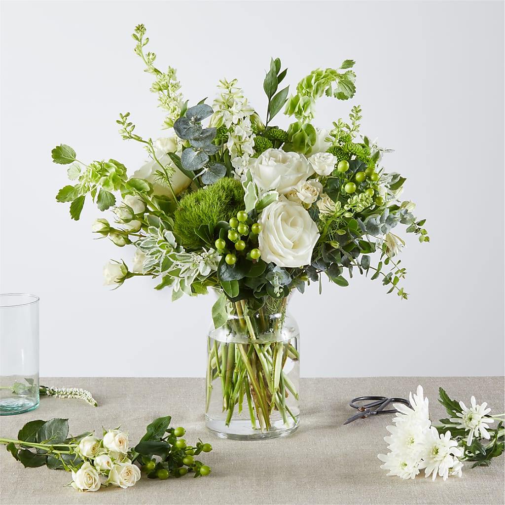 Irish Garden - A Florist Original – Luxe Arrangements, Agawam MA