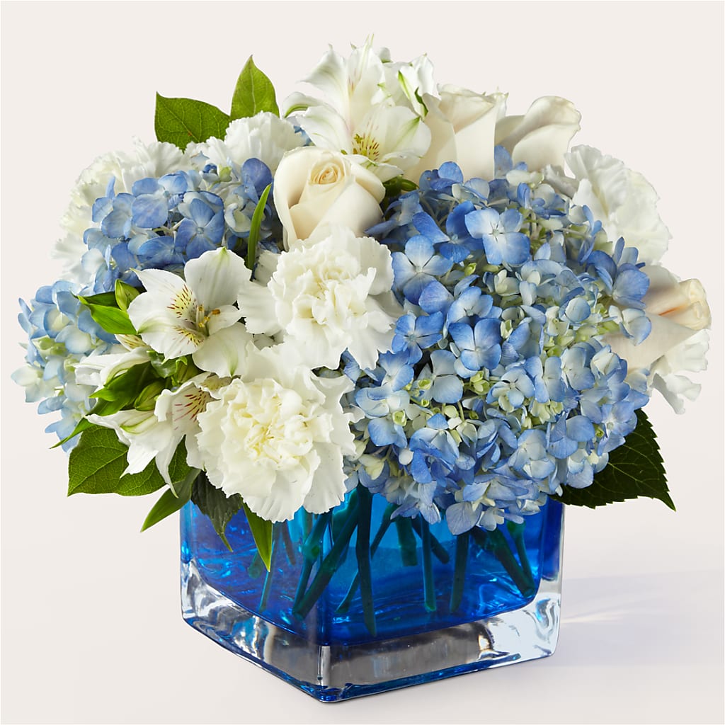 Soothing Waters Bouquet – Luxe Arrangements, Agawam MA