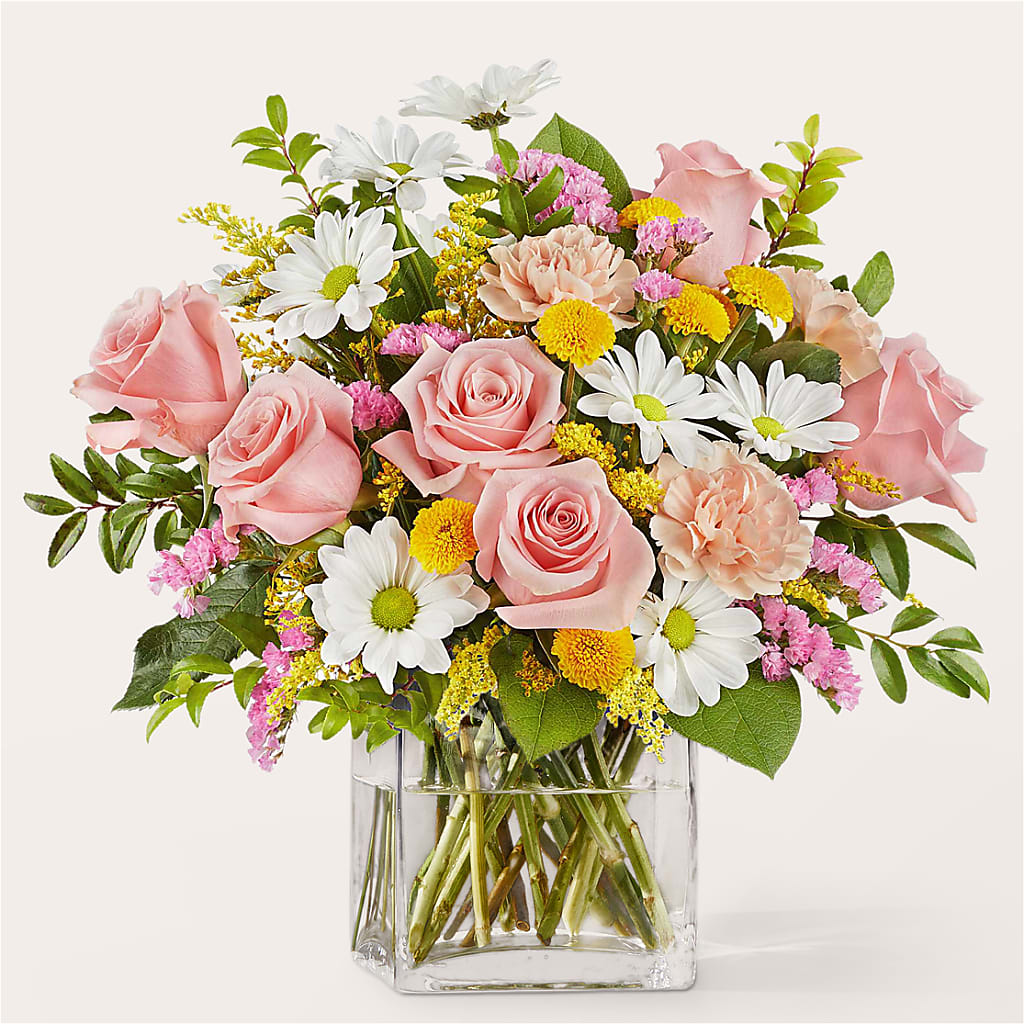 Country Cottage Bouquet – Luxe Arrangements, Agawam MA