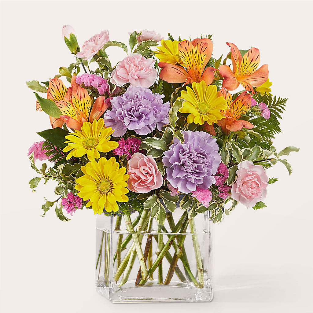 Shades of Happiness Bouquet – Luxe Arrangements, Agawam MA