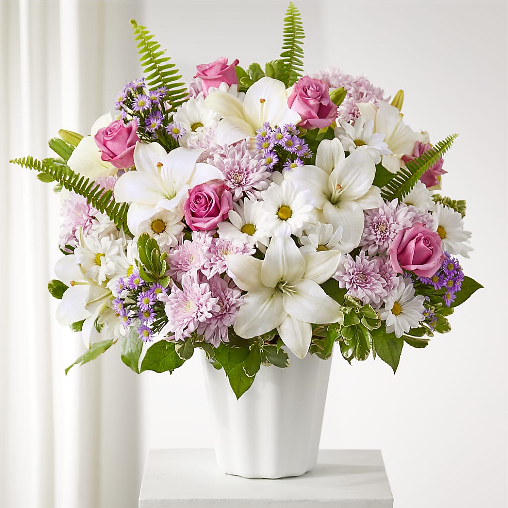 Warmest Thoughts Tabletop Basket – Luxe Arrangements, Agawam MA