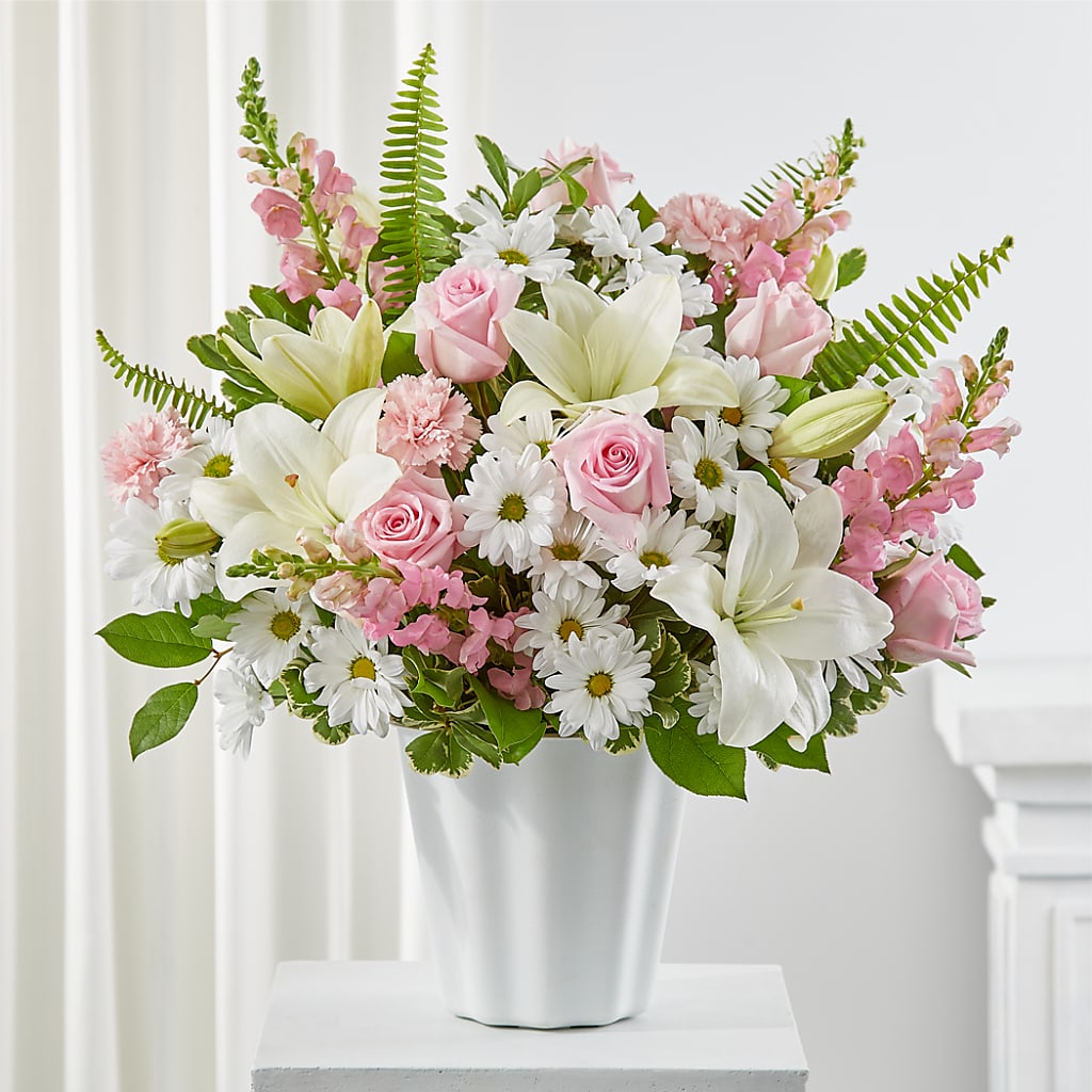 Soft Touch Tabletop Basket – Luxe Arrangements, Agawam MA