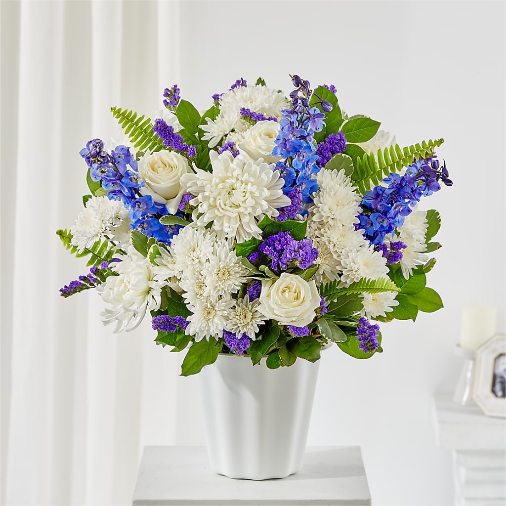 Hold Dear Tabletop Basket – Luxe Arrangements, Agawam MA