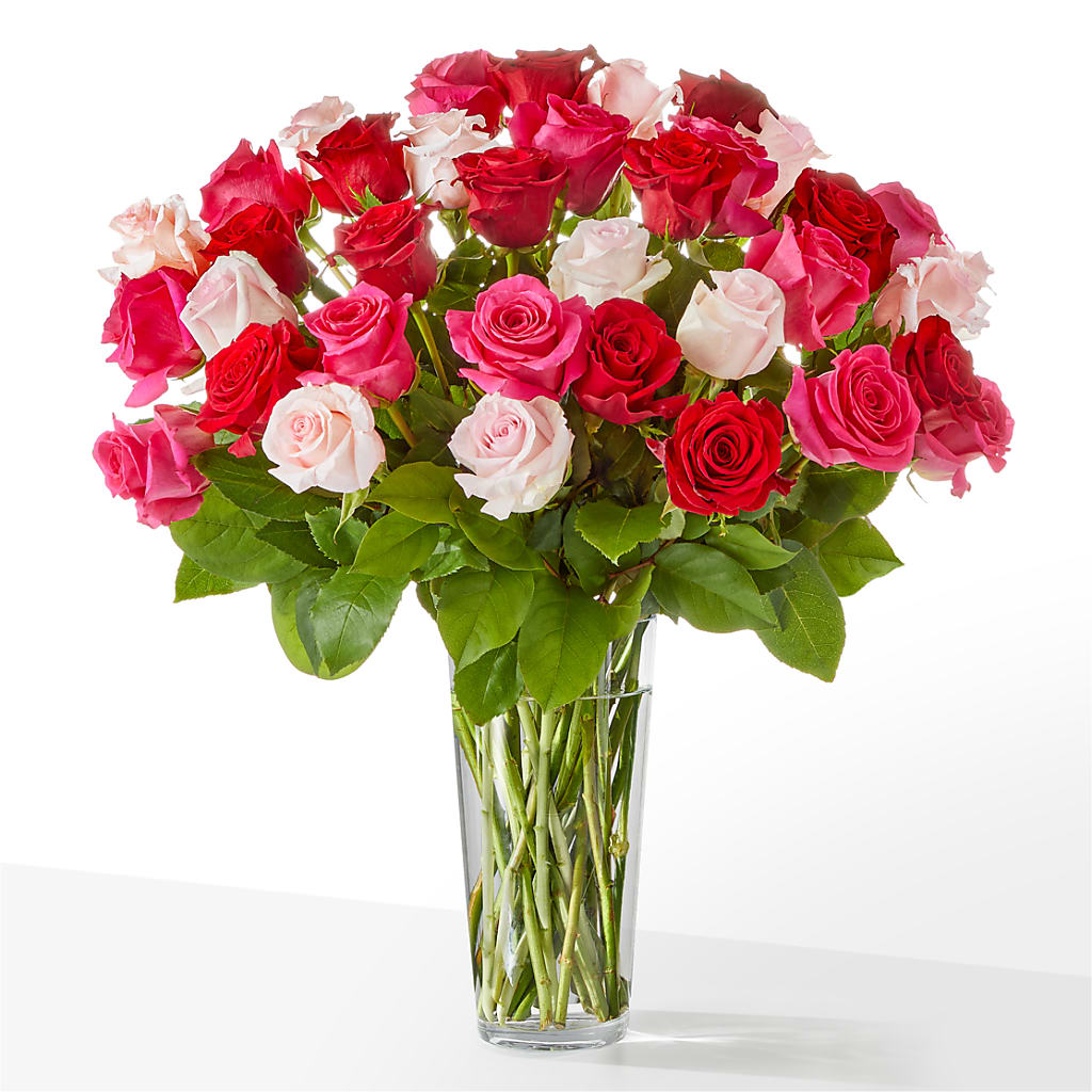 Charming Rose Bouquet – Luxe Arrangements, Agawam MA
