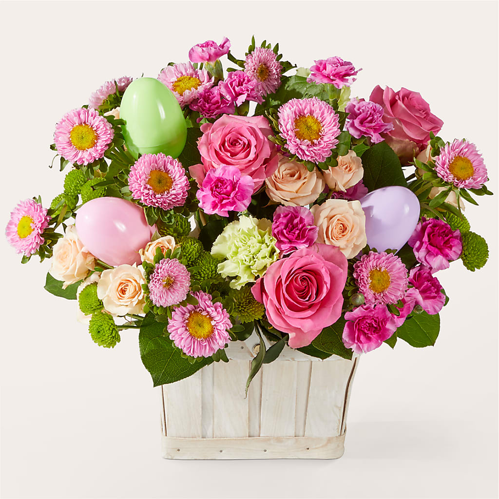 Get Eggcited Basket – Luxe Arrangements, Agawam MA