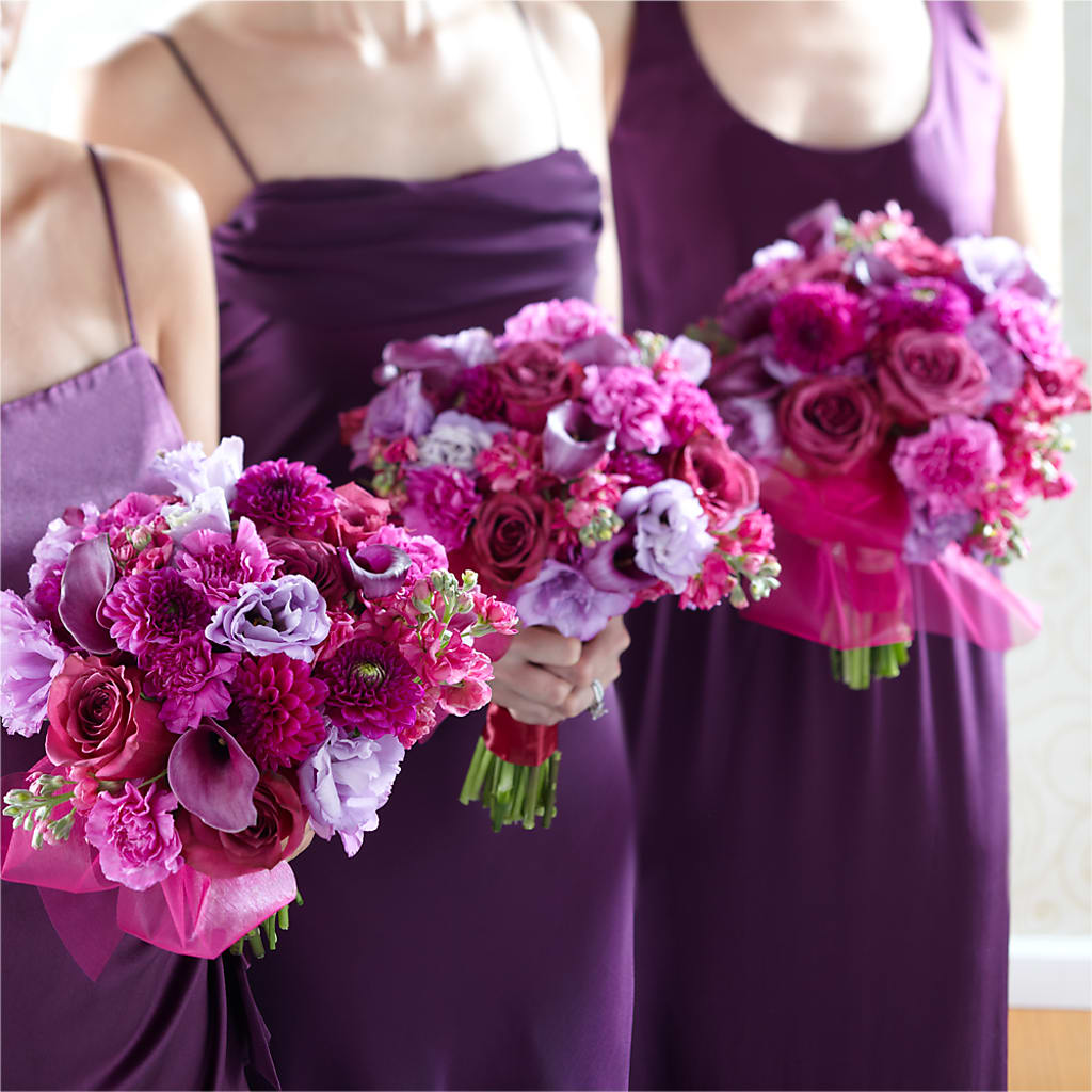 Bridesmaid's Garden Bouquet – Luxe Arrangements, Agawam MA