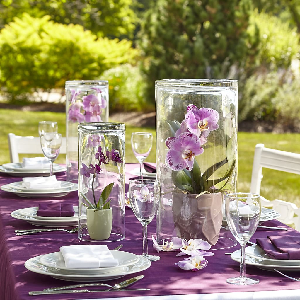 Dramatic Garden Centerpiece – Luxe Arrangements, Agawam MA