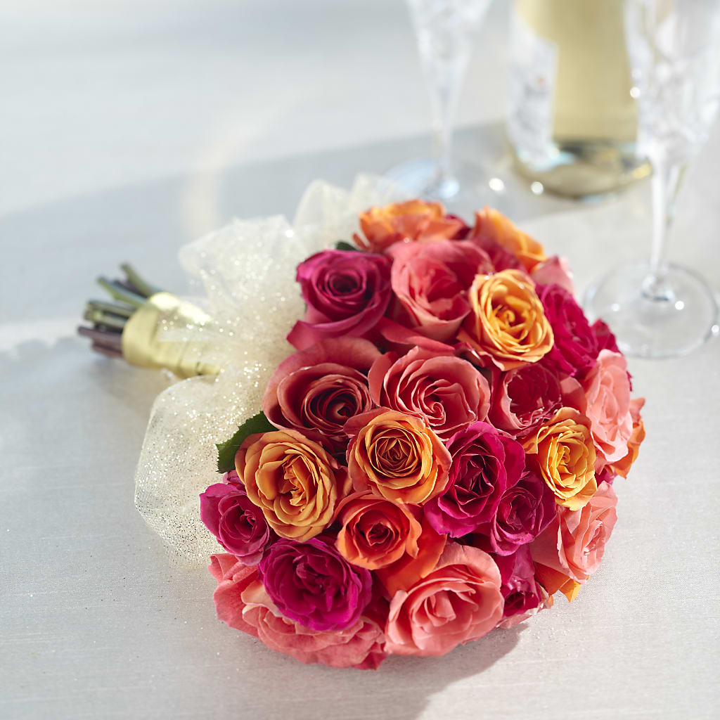 Sweet Roses Bouquet – Luxe Arrangements, Agawam MA