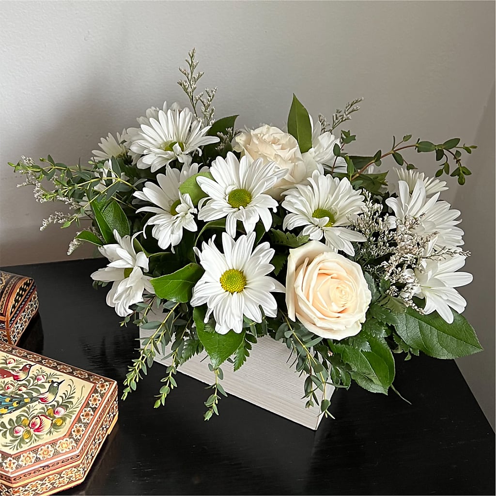 Fresh Linen Box Bouquet –  Luxe Arrangements, Agawam MA