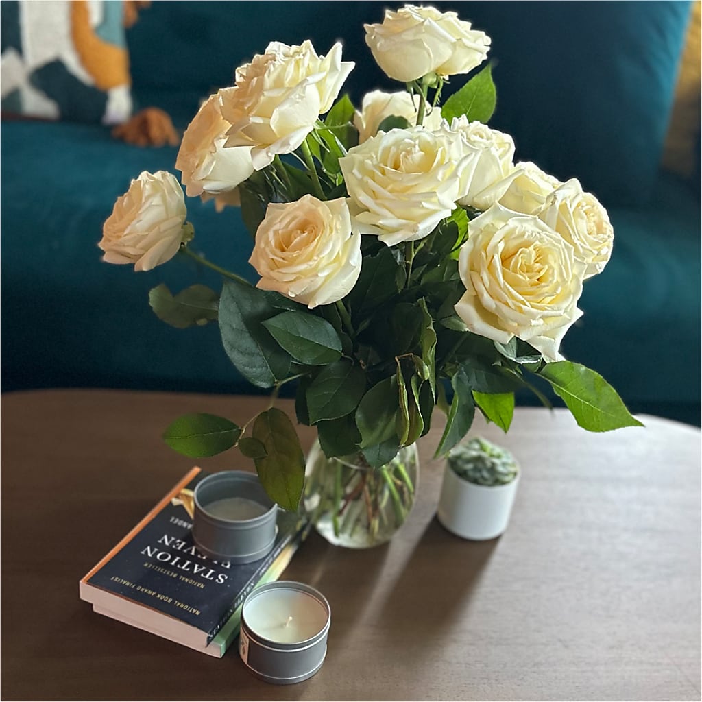 Long Stem Yellow Rose Bouquet –  Luxe Arrangements, Agawam MA