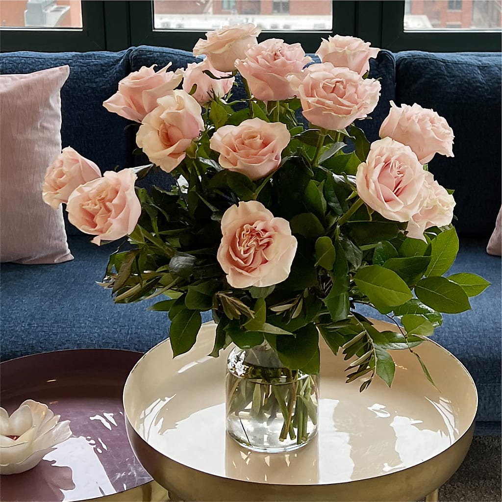 Long Stem Pink Rose Bouquet –  Luxe Arrangements, Agawam MA
