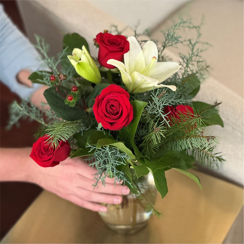 Glittering Lights Bouquet –  Luxe Arrangements, Agawam MA
