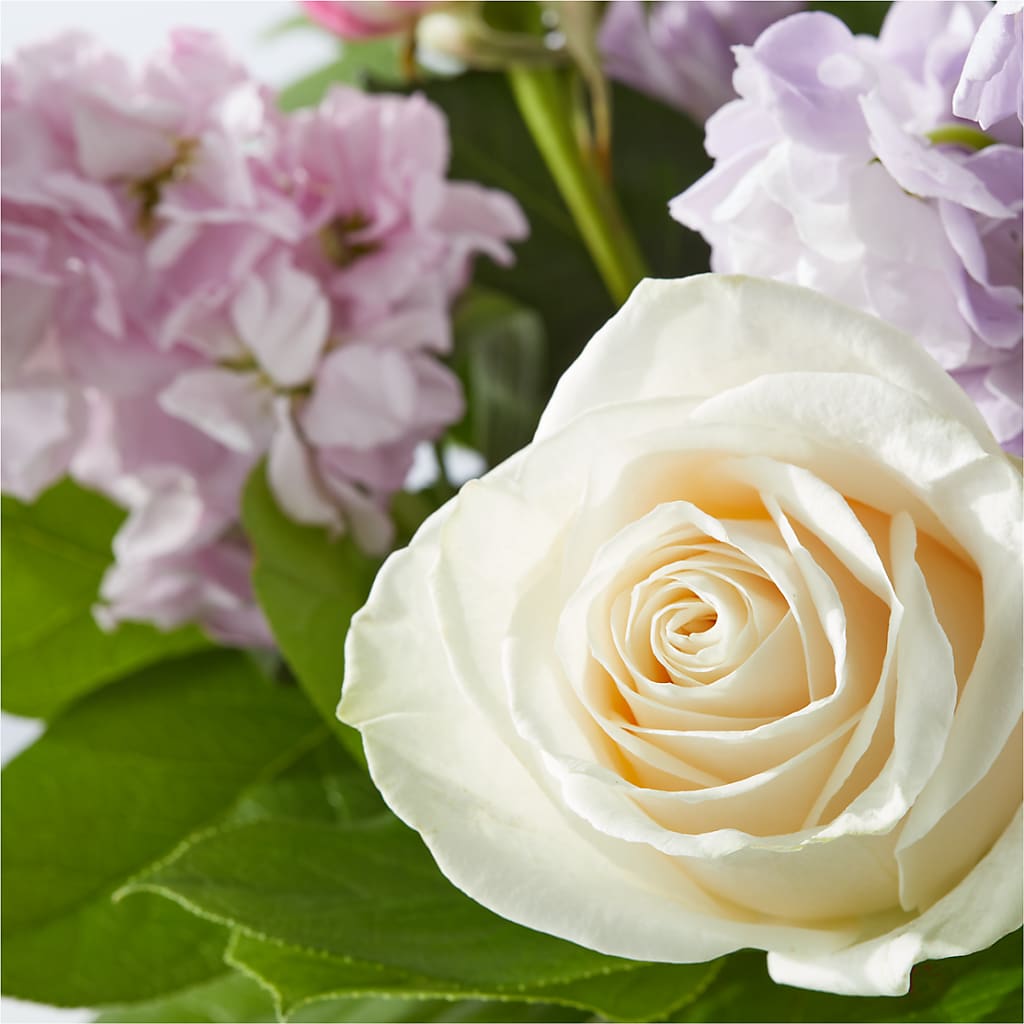 Springtime Spritz Bouquet –  Luxe Arrangements, Agawam MA