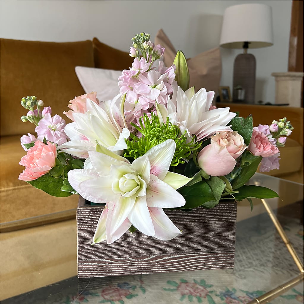 Beautiful Spirit Basket –  Luxe Arrangements, Agawam MA