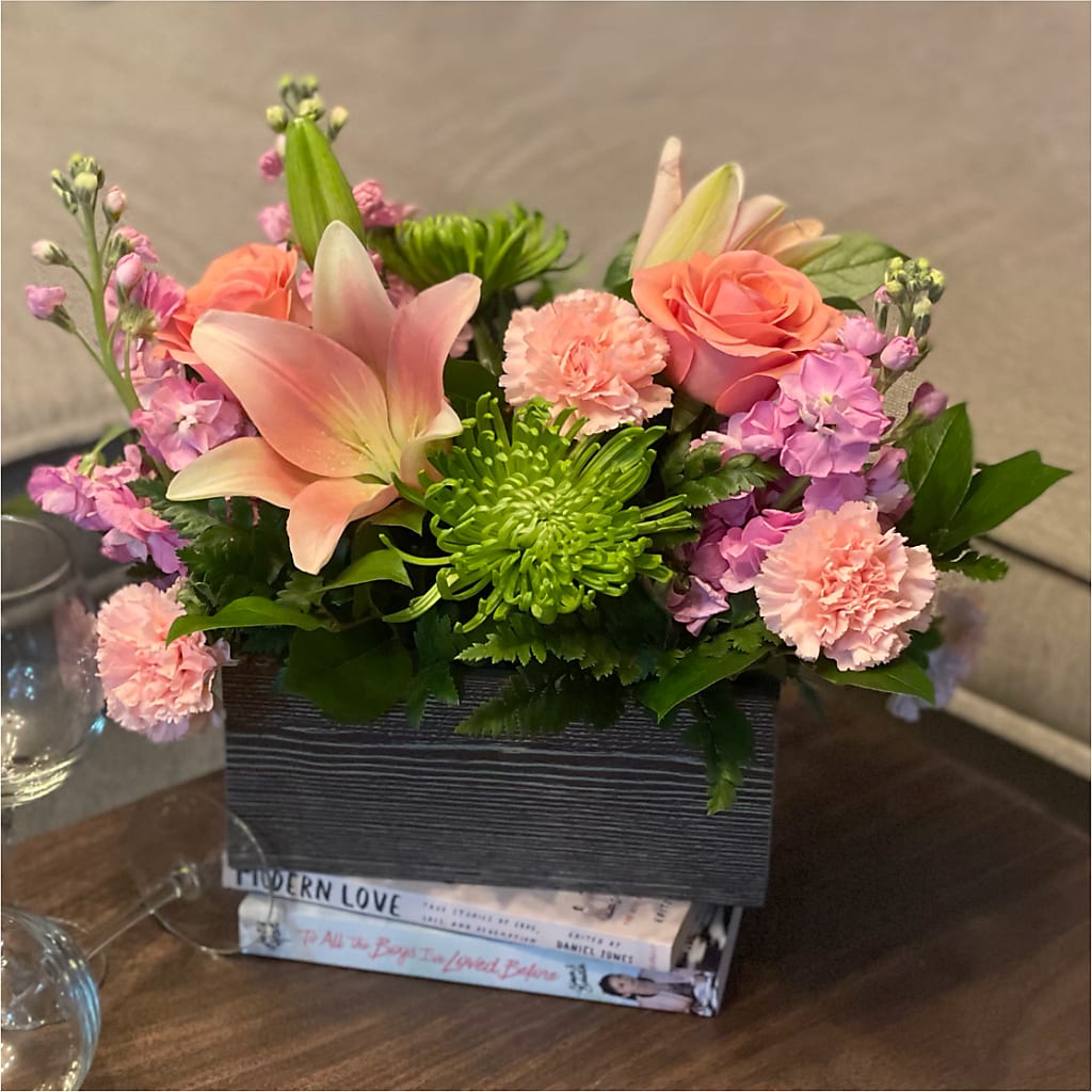 Beautiful Spirit Basket –  Luxe Arrangements, Agawam MA