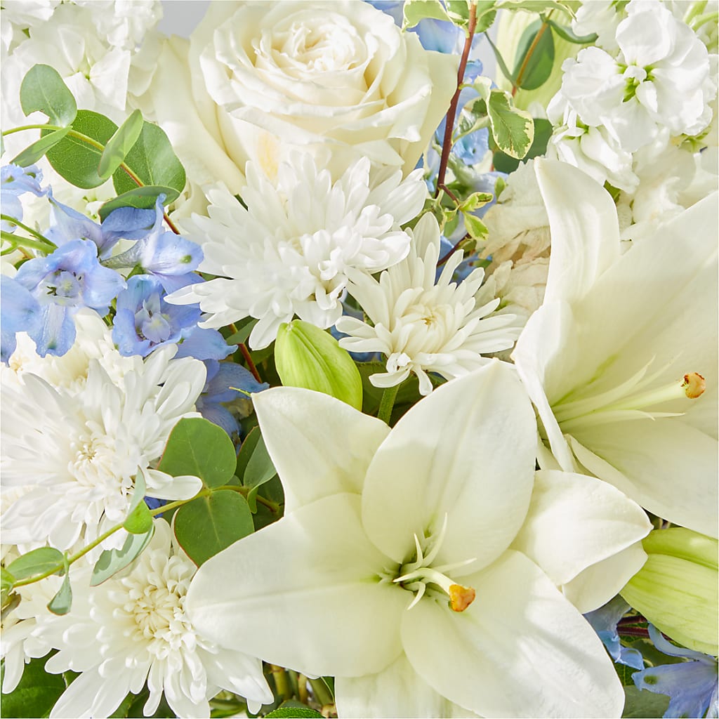 Peace of Mind Bouquet –  Luxe Arrangements, Agawam MA