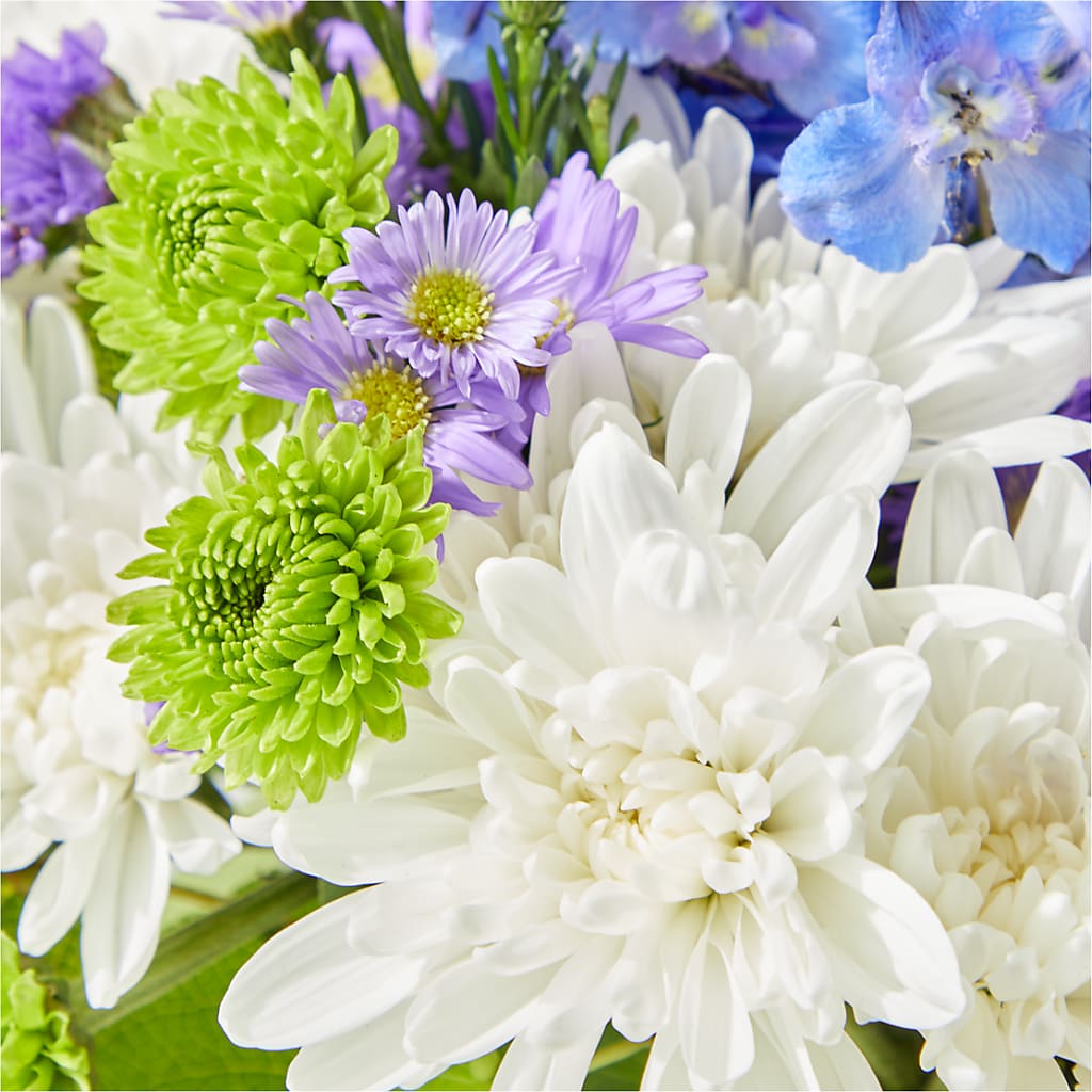 Genuine Gestures Bouquet –  Luxe Arrangements, Agawam MA
