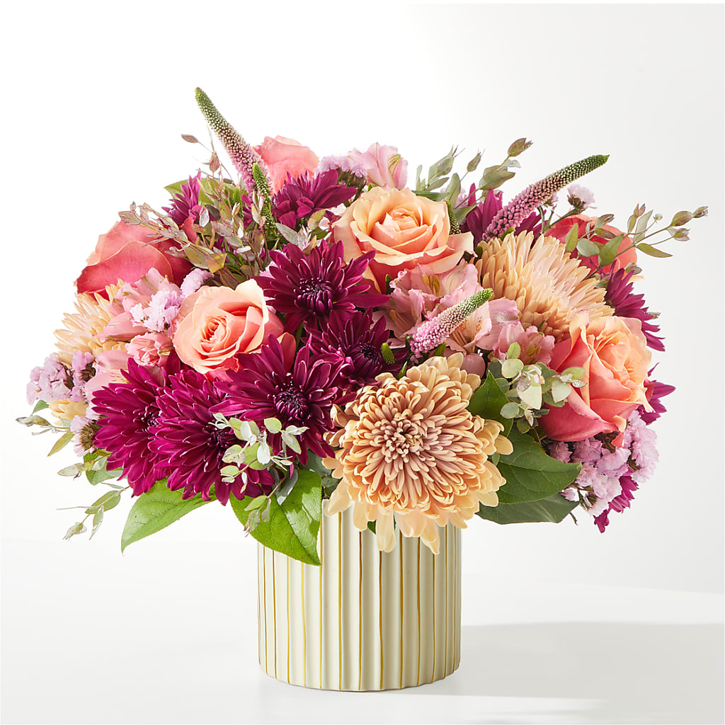 Berry Cobbler Bouquet with Ivory Vase –  Luxe Arrangements, Agawam MA