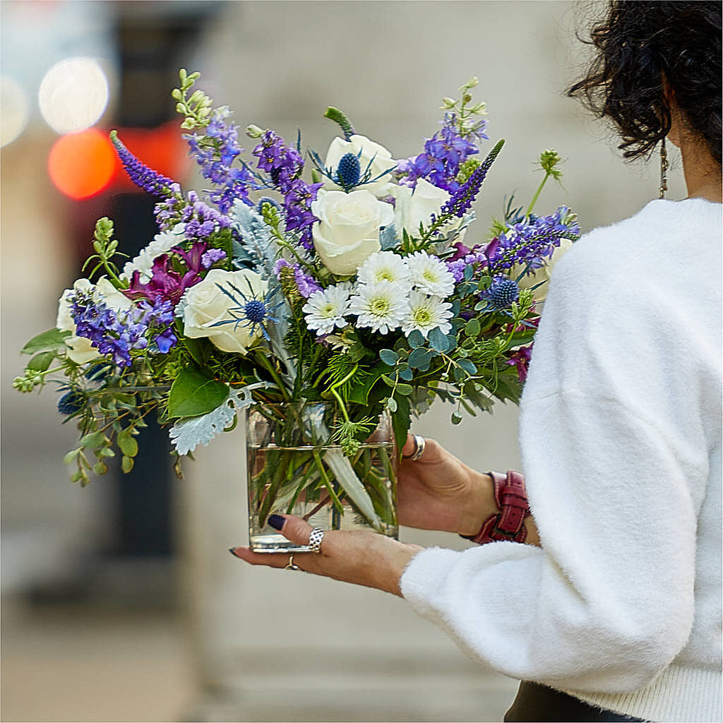 Shooting Star Bouquet –  Luxe Arrangements, Agawam MA