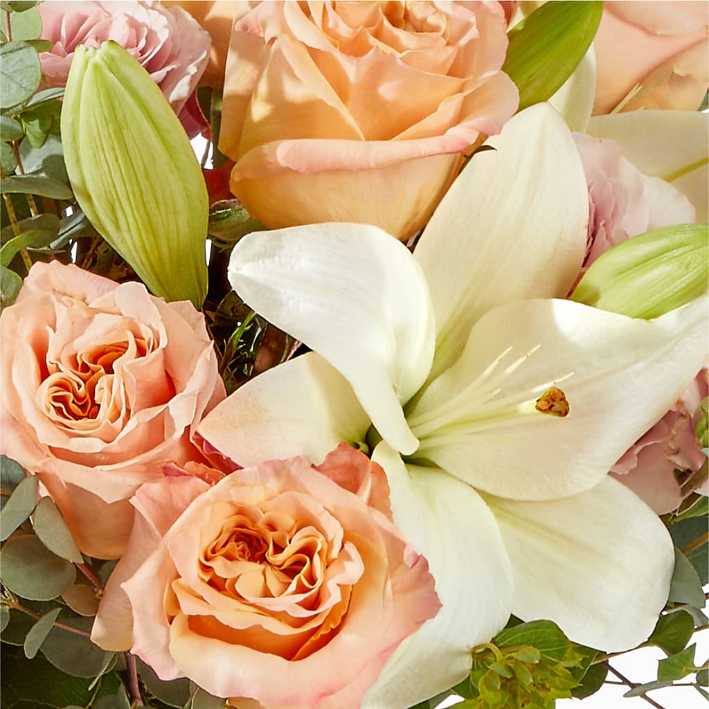 Grapefruit Splash Bouquet –  Luxe Arrangements, Agawam MA