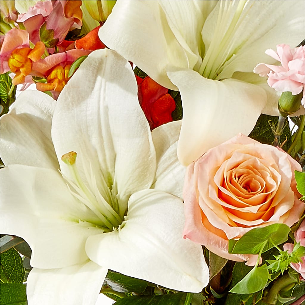Grapefruit Splash Bouquet –  Luxe Arrangements, Agawam MA